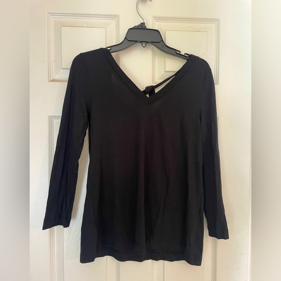LOFT Black long sleeve comfy top with tie in the back XS - Picture 1 of 3